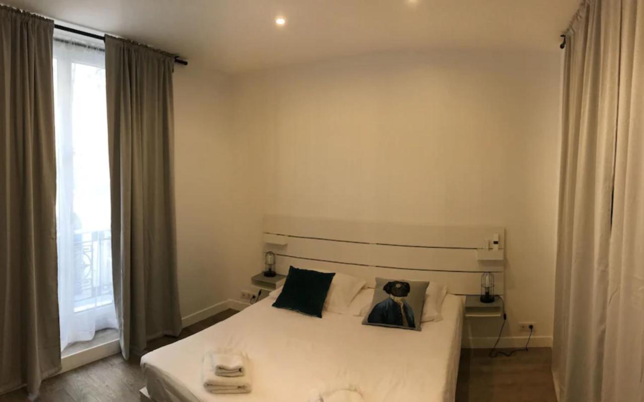 Elegant Appartement Dans Le Quartier Concorde A Paris Exterior photo